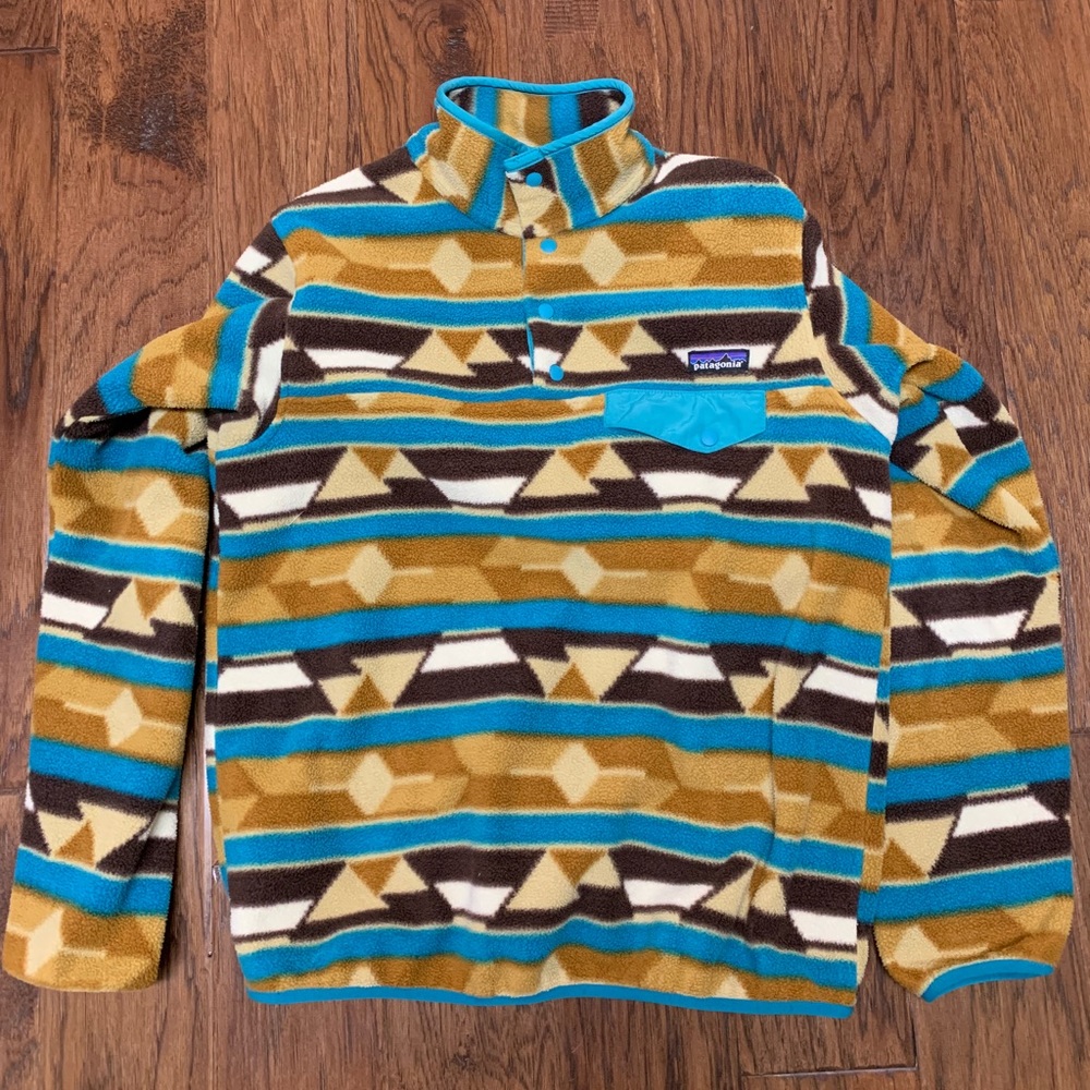 Women’s Patagonia snap T pullover size medium